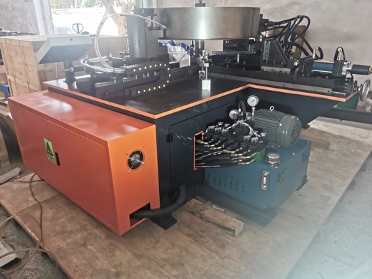 Máquina automática de fabricación de bridas para ventiladores axiales