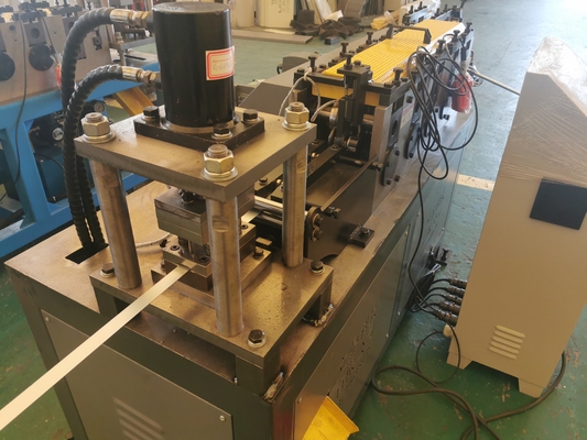 Máquina de gancho de barril para bloqueo de anillo de sujeción de anillo de tambor de cierre de anillo